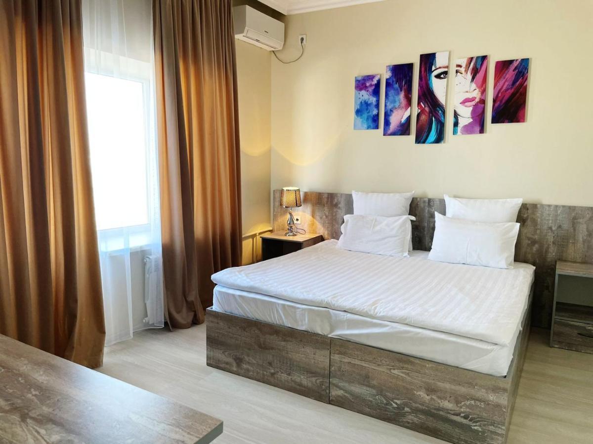 Aktau Airport Hotel מראה חיצוני תמונה