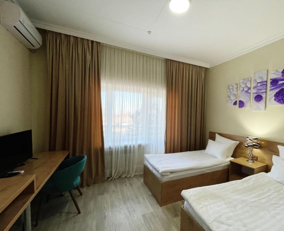 Aktau Airport Hotel מראה חיצוני תמונה